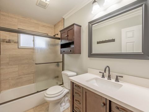 Tiny photo for 454 E Park Avenue, Elmhurst, IL 60126 (MLS # 12457502)