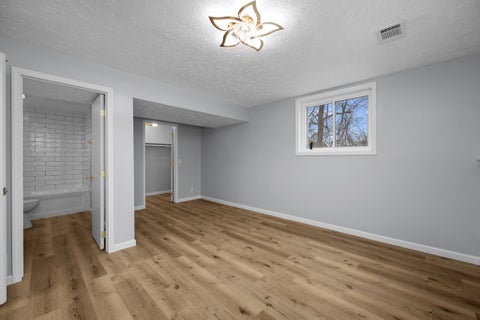 Tiny photo for 2501 E 34th Street Court, Davenport, IA 52807 (MLS # 12679677)