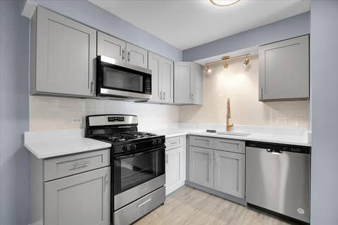 Tiny photo for 10310 Ridgeland Avenue #208, Chicago Ridge, IL 60415 (MLS # 12690629)