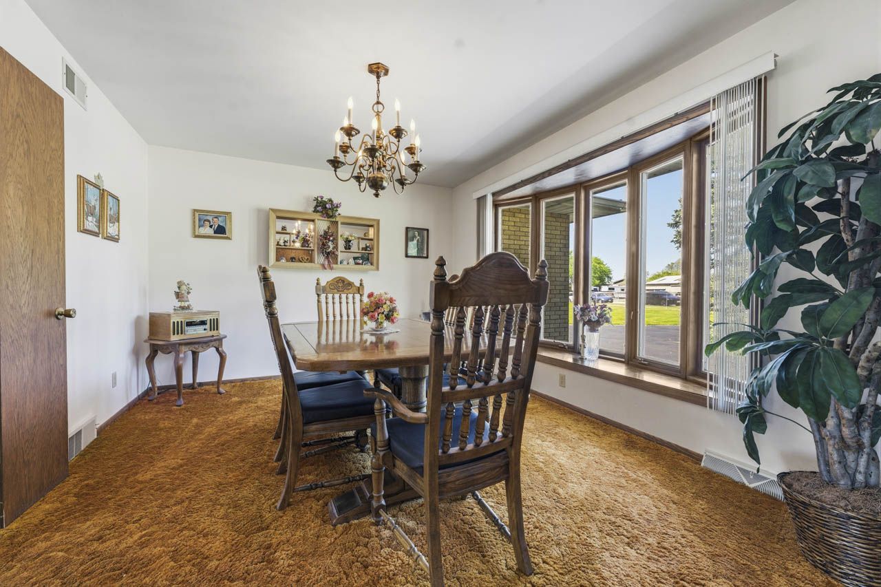 1417 Lee Lane