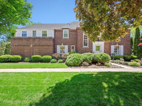Photo of 601 S Brainard Avenue, La Grange, IL 60525 (MLS # 12632687)