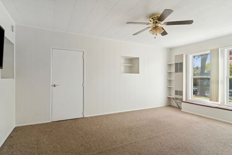 Tiny photo for 36 Crestview Terrace, Buffalo Grove, IL 60089 (MLS # 12519618)