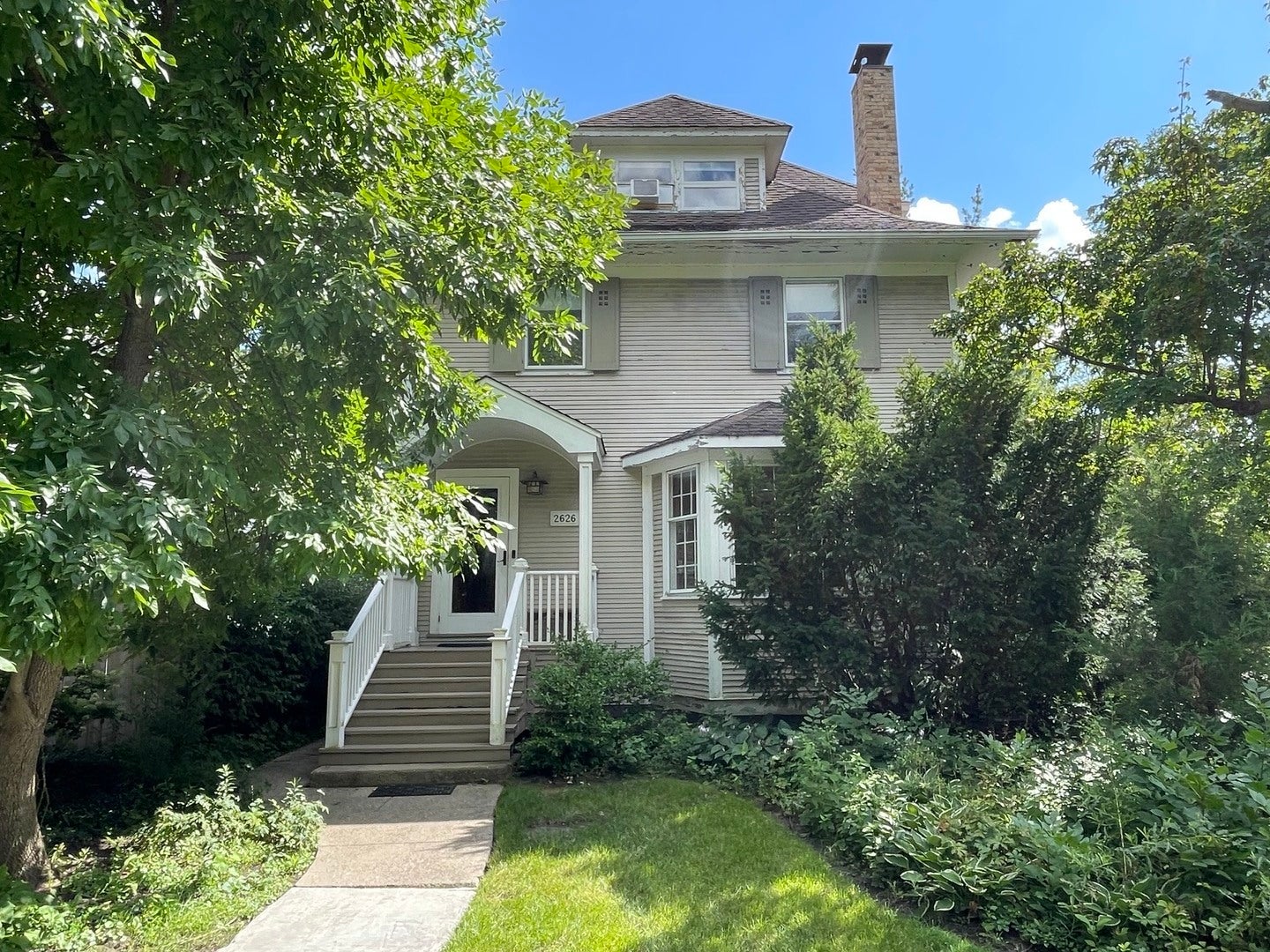 2626 Isabella Street