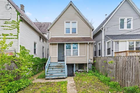 Tiny photo for 32 W 110th Place, Chicago, IL 60628 (MLS # 12649555)