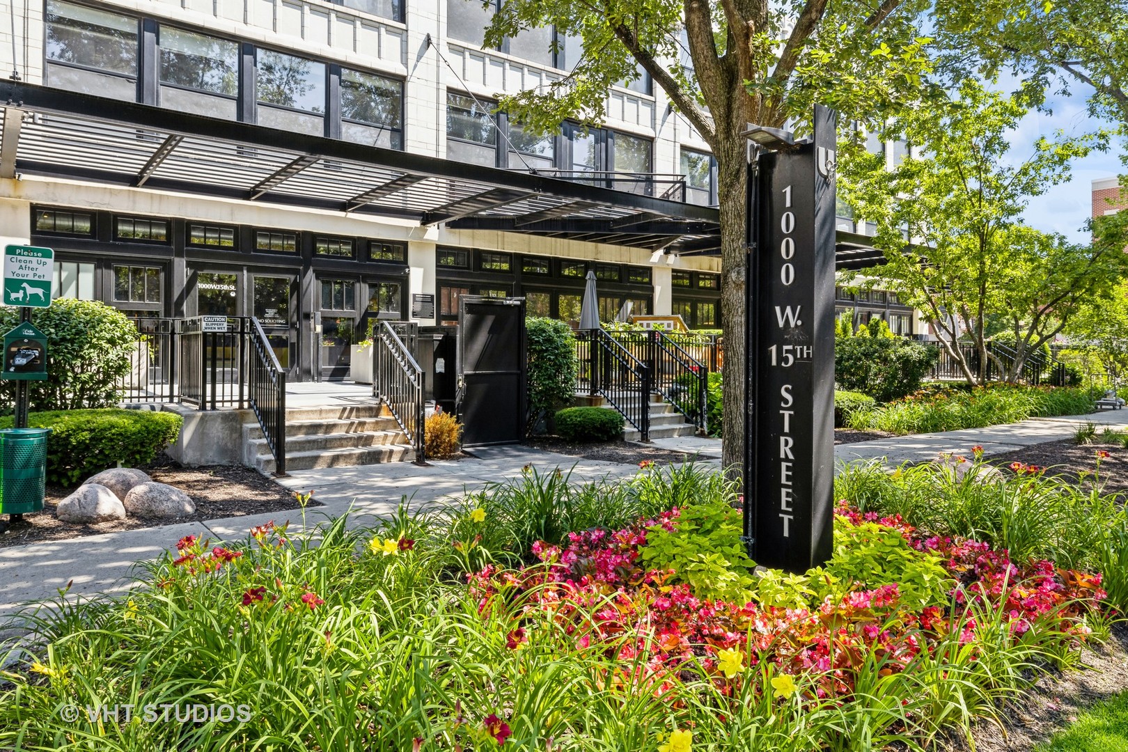 1000 W 15th Street 114