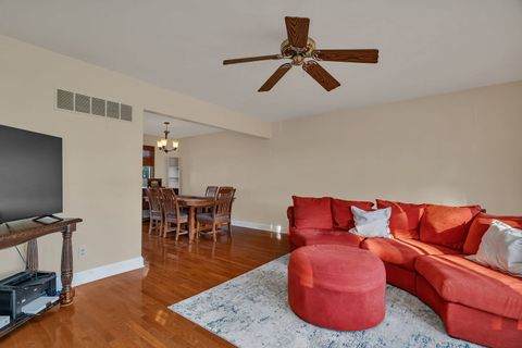 Tiny photo for 24055 S Lakeview Drive, Minooka, IL 60447 (MLS # 12517008)