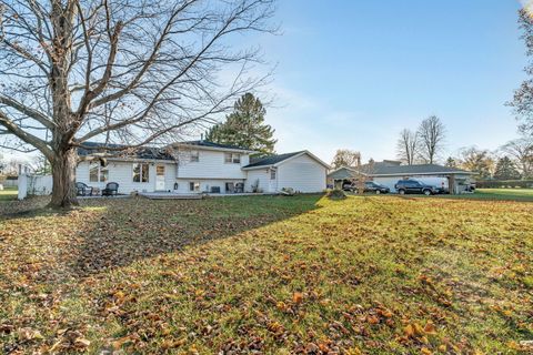 Tiny photo for 24055 S Lakeview Drive, Minooka, IL 60447 (MLS # 12517008)