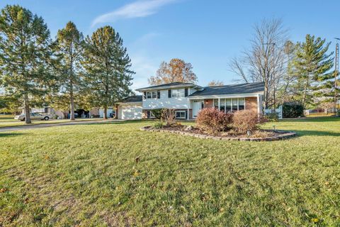 Tiny photo for 24055 S Lakeview Drive, Minooka, IL 60447 (MLS # 12517008)