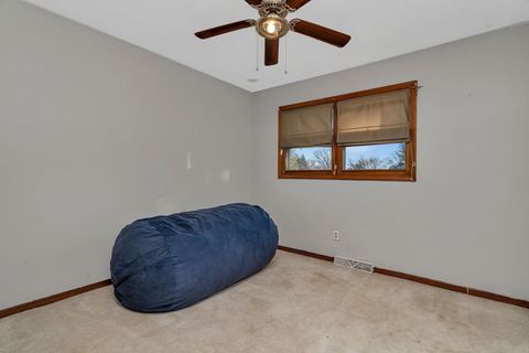 Tiny photo for 24055 S Lakeview Drive, Minooka, IL 60447 (MLS # 12517008)