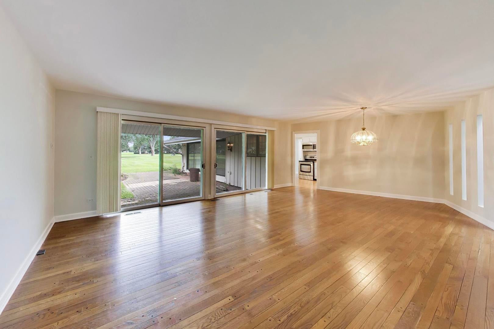 1117 Summit Hills Lane
