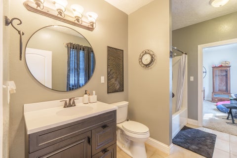 Tiny photo for 14323 N Manhattan Lane, Mt Vernon, IL 62864 (MLS # 12764903)
