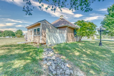 Tiny photo for 14323 N Manhattan Lane, Mt Vernon, IL 62864 (MLS # 12764903)