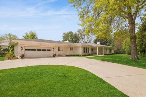 Photo of 14 Winfield Circle, Northfield, IL 60093 (MLS # 12720601)