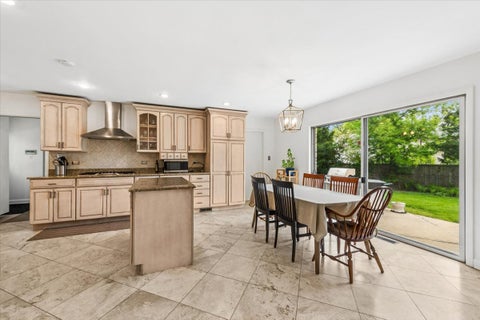 Tiny photo for 14 Winfield Circle, Northfield, IL 60093 (MLS # 12720601)