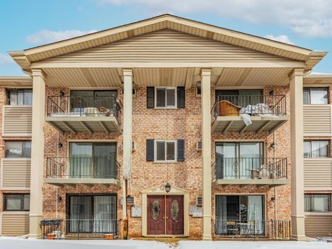 Photo of 5331 N Delphia Avenue #331e, Chicago, IL 60656 (MLS # 12596118)