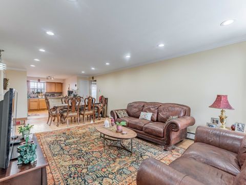 Tiny photo for 5331 N Delphia Avenue #331e, Chicago, IL 60656 (MLS # 12596118)