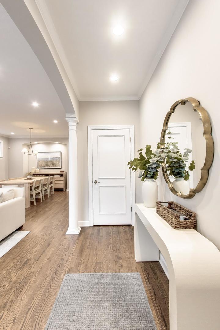 2720 N Magnolia Avenue