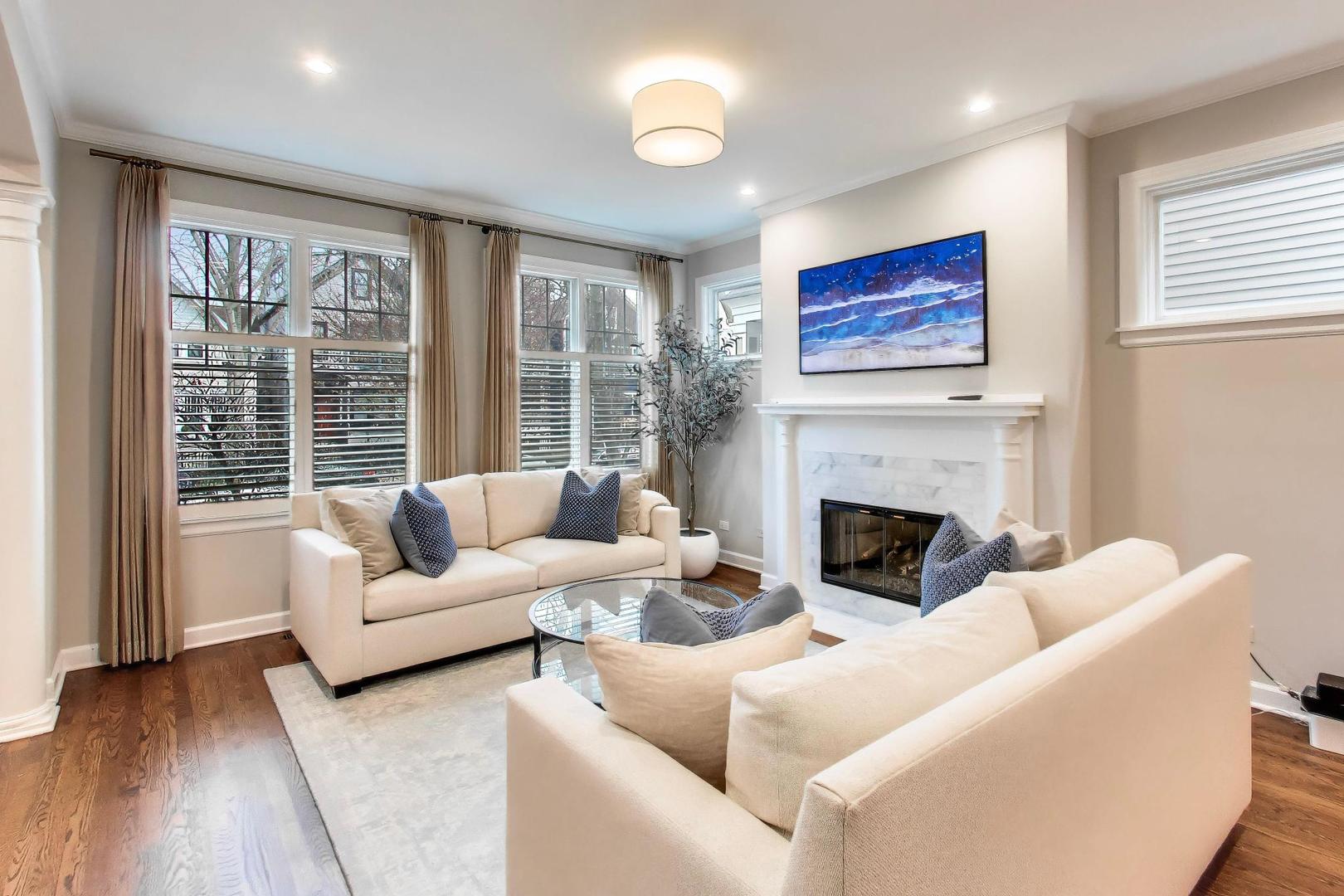 2720 N Magnolia Avenue