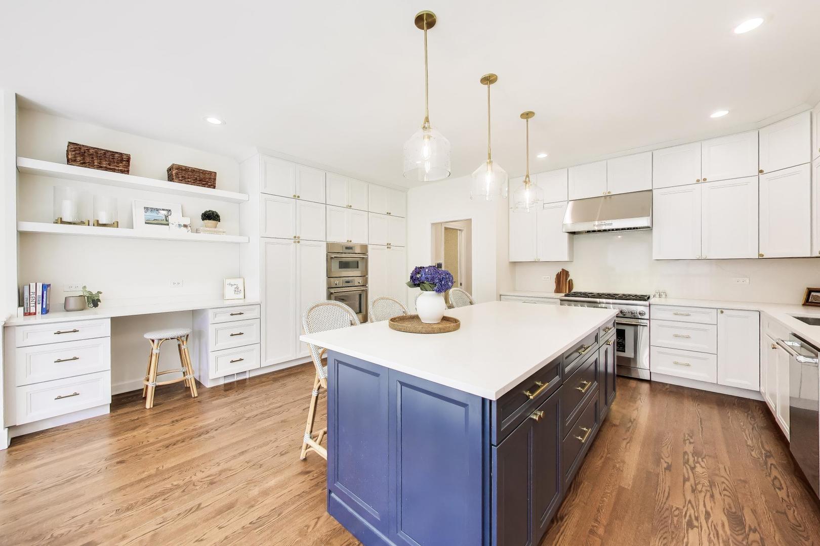 2720 N Magnolia Avenue