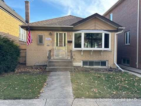 Photo of 3711 N Newland Avenue, Chicago, IL 60634 (MLS # 12517176)