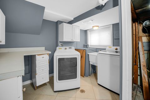 Tiny photo for 9523 S Kostner Avenue, Oak Lawn, IL 60453 (MLS # 12554163)