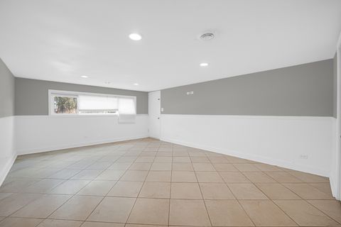 Tiny photo for 9523 S Kostner Avenue, Oak Lawn, IL 60453 (MLS # 12554163)