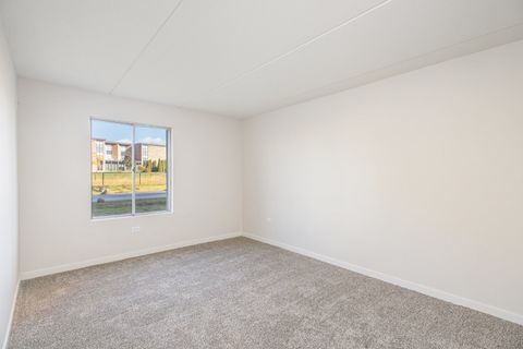 Tiny photo for 841 N York Road #101, Elmhurst, IL 60126 (MLS # 12508604)
