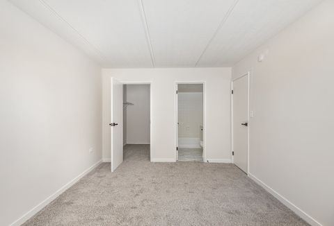 Tiny photo for 841 N York Road #101, Elmhurst, IL 60126 (MLS # 12508604)