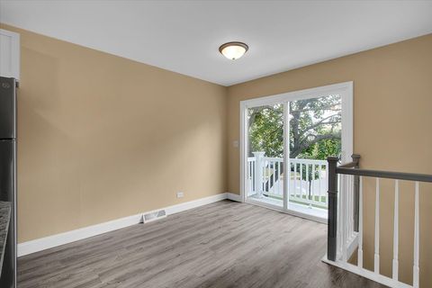 Tiny photo for 488 Darlene Lane #D, Glendale Heights, IL 60139 (MLS # 12507973)