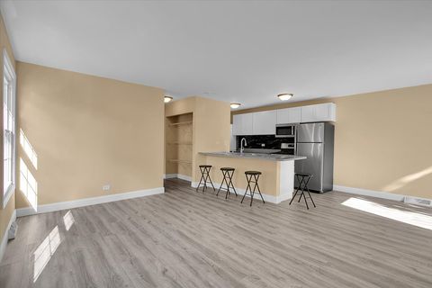 Tiny photo for 488 Darlene Lane #D, Glendale Heights, IL 60139 (MLS # 12507973)