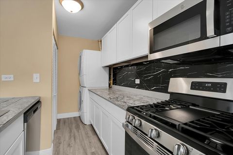 Tiny photo for 488 Darlene Lane #D, Glendale Heights, IL 60139 (MLS # 12507973)