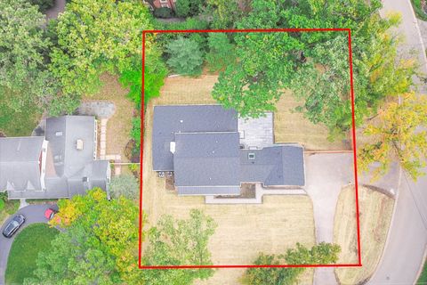 Tiny photo for 707 Brierhill Road, Deerfield, IL 60015 (MLS # 12611307)