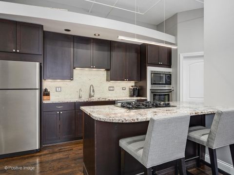 Tiny photo for 360 W ILLINOIS Street #10F, Chicago, IL 60654 (MLS # 12619330)