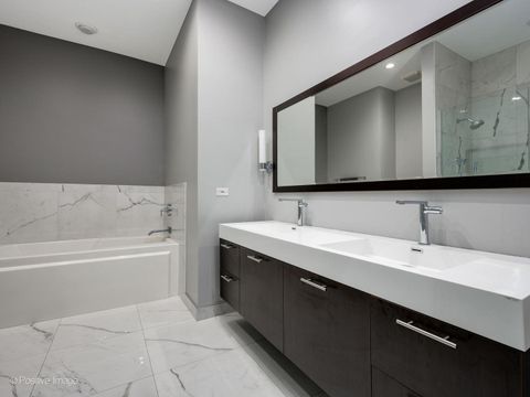 Tiny photo for 360 W ILLINOIS Street #10F, Chicago, IL 60654 (MLS # 12619330)