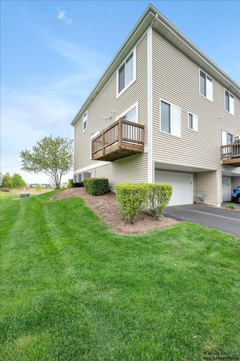 Tiny photo for 1670 Ruby Drive, Pingree Grove, IL 60140 (MLS # 12634231)
