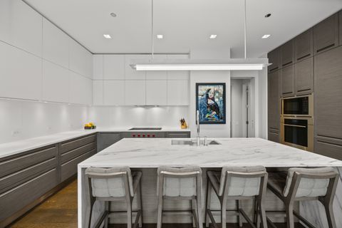 Tiny photo for 4 E Elm Street #12S, Chicago, IL 60611 (MLS # 12570277)