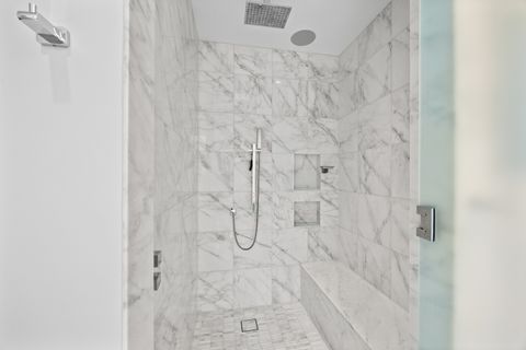 Tiny photo for 4 E Elm Street #12S, Chicago, IL 60611 (MLS # 12570277)