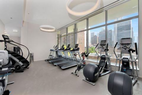 Tiny photo for 4 E Elm Street #12S, Chicago, IL 60611 (MLS # 12570277)