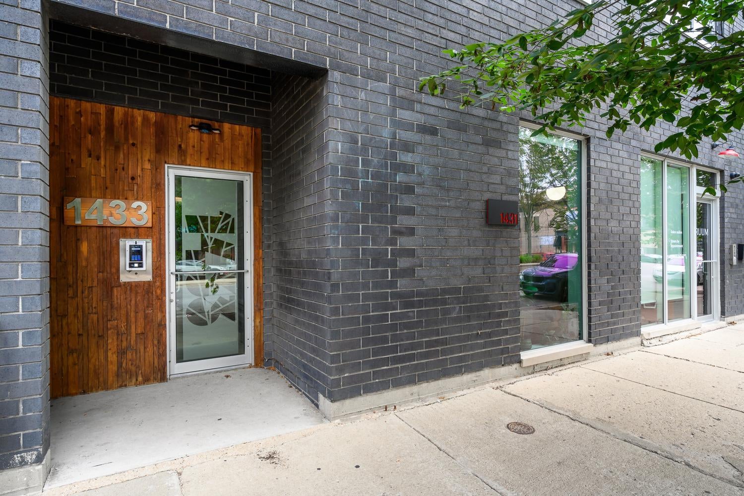 1433 N Ashland Avenue 3NE