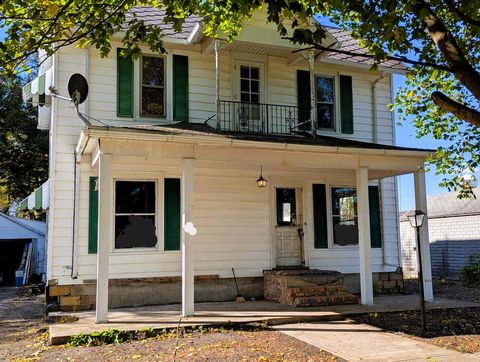 Tiny photo for 320 S 5th Street, Sheldon, IL 60966 (MLS # 12507589)