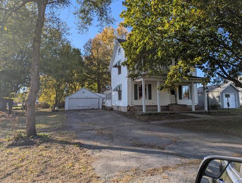 Tiny photo for 320 S 5th Street, Sheldon, IL 60966 (MLS # 12507589)