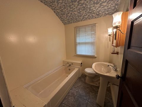 Tiny photo for 815 11th Street, Dewitt, IA 52472 (MLS # 12623682)