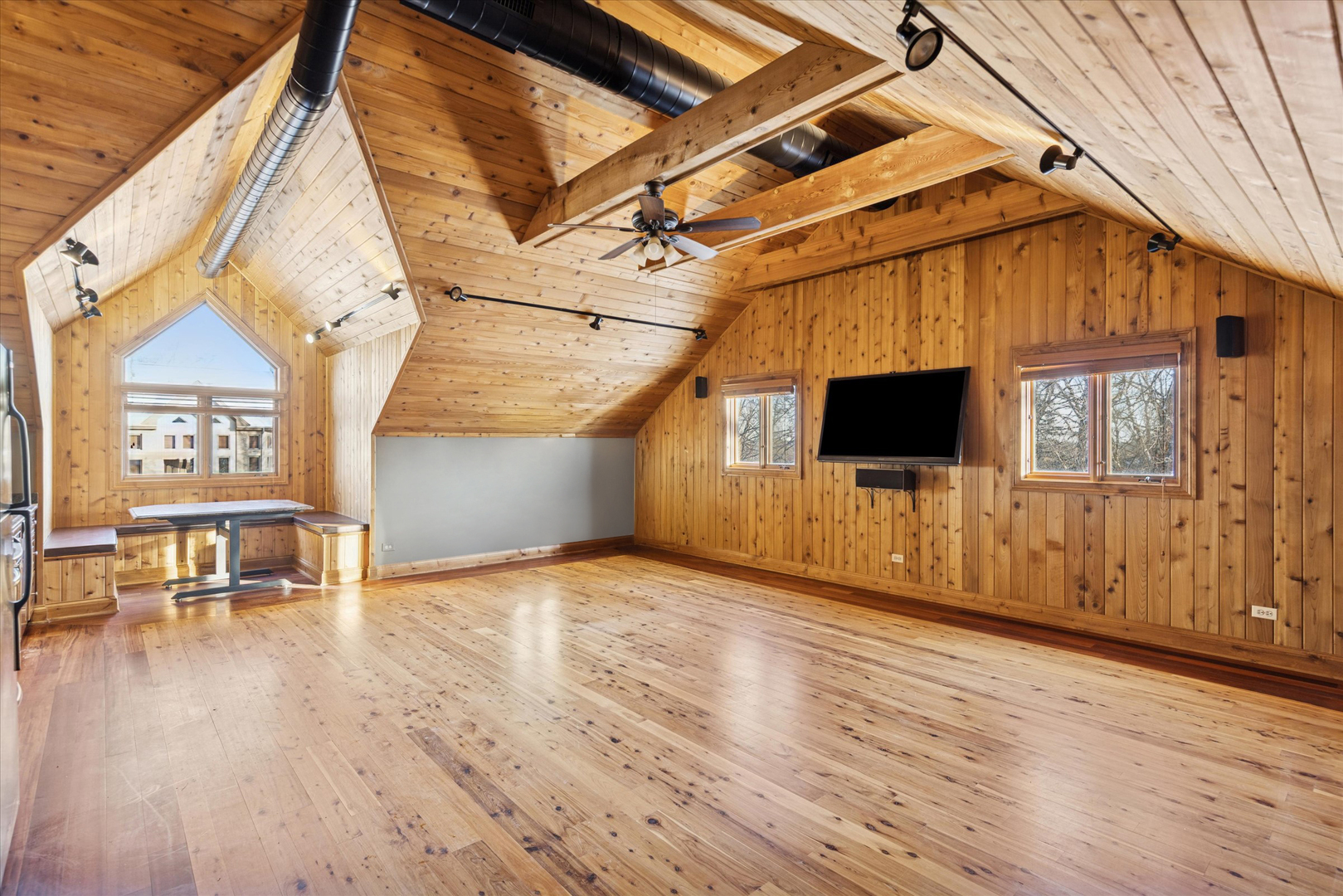 16W125 89th Street