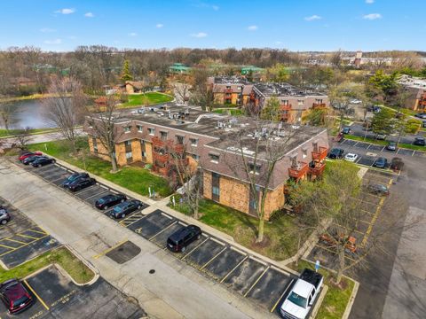 Tiny photo for 1895 Tall Oaks Drive #3508, Aurora, IL 60505 (MLS # 12615825)