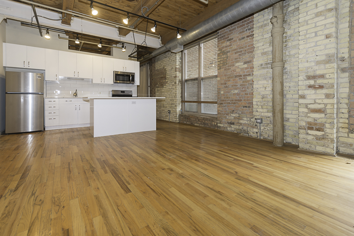 420 S Clinton Street 408A