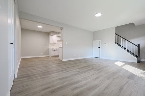 Tiny photo for 810 Gloucester Drive #126, Elk Grove Village, IL 60007 (MLS # 12782465)