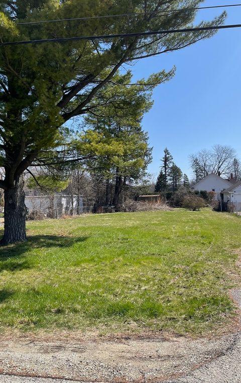 221 N Graylynn Drive Mount Prospect IL 60056