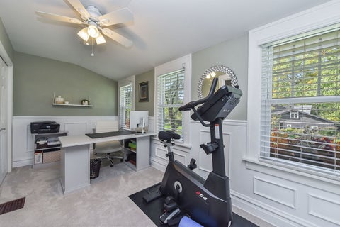 Tiny photo for 701 N Kenilworth Avenue, Glen Ellyn, IL 60137 (MLS # 12762462)