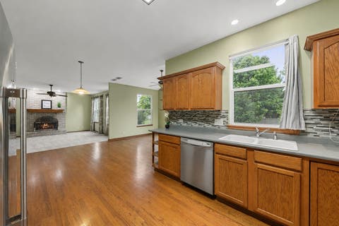Tiny photo for 972 Canyon Trail Court, Yorkville, IL 60560 (MLS # 12567861)
