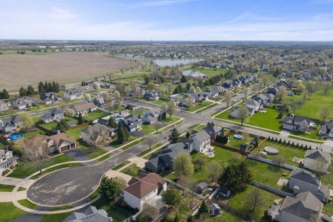 Tiny photo for 972 Canyon Trail Court, Yorkville, IL 60560 (MLS # 12567861)